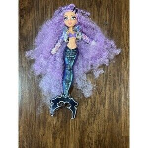 Mermaze Mermaidz Color Change Riviera Mermaid Fashion Doll Purple Hair Blue Tail
